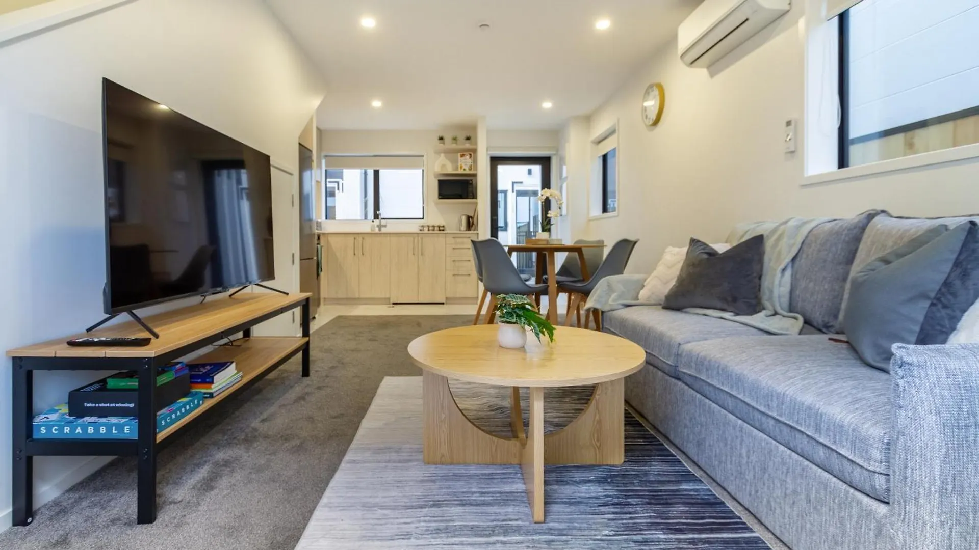 דירות כרייסטצ'רץ' Stylish Cbd Escape 2Br Townhouse
